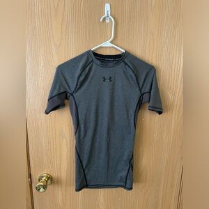 Under Armour Youth compression shirt S
